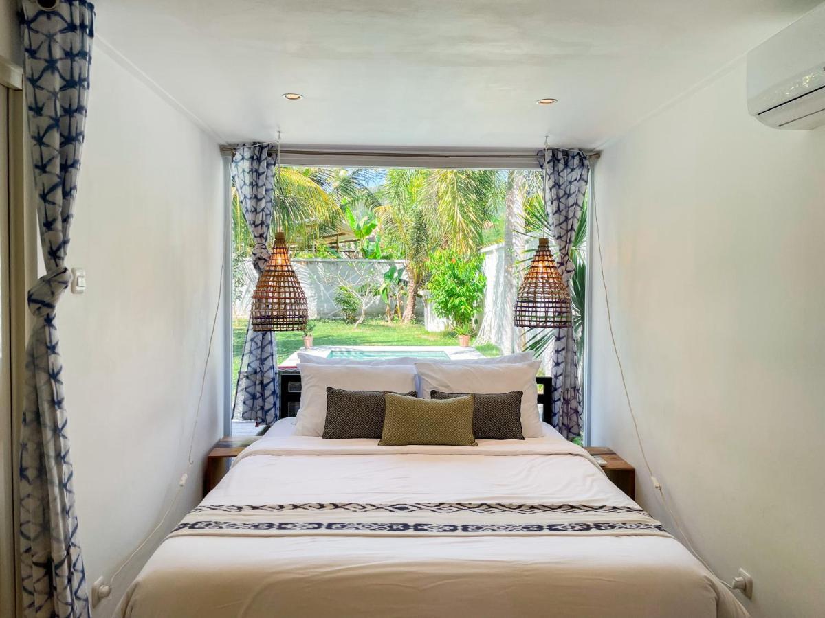 Villa Kotak Surfers Escape Reopening Rates Apply Now Selong Belanak Exterior photo